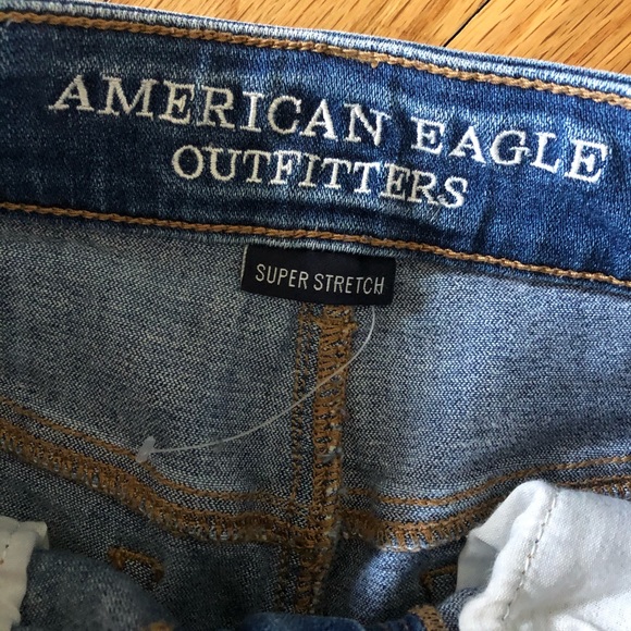 American Eagle Denim Distressed Jean Shorts - Picture 3 of 7